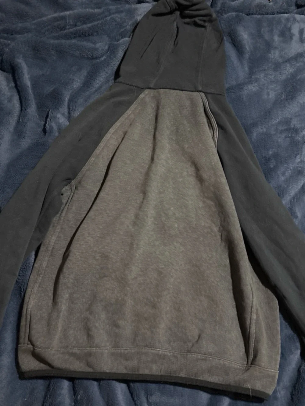 Nike Men’s Gray & Black Full-Zip Hooded Windbreaker